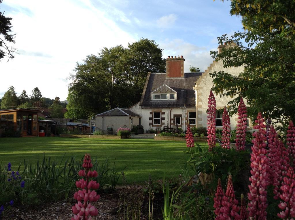 Dower House Newtonmore B&B מראה חיצוני תמונה
