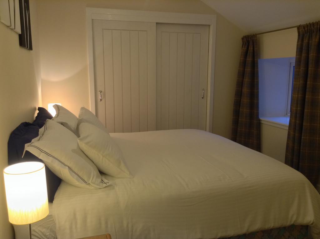 Dower House Newtonmore B&B מראה חיצוני תמונה