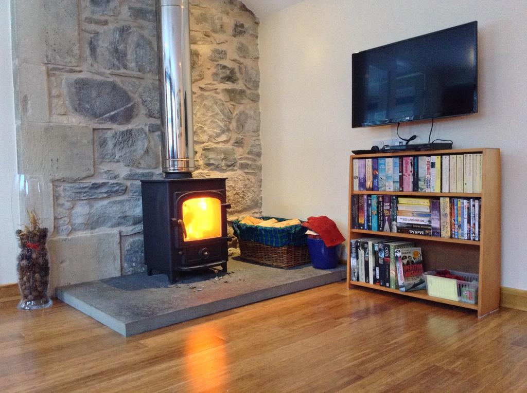Dower House Newtonmore B&B מראה חיצוני תמונה