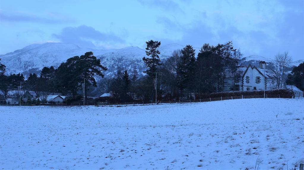 Dower House Newtonmore B&B מראה חיצוני תמונה